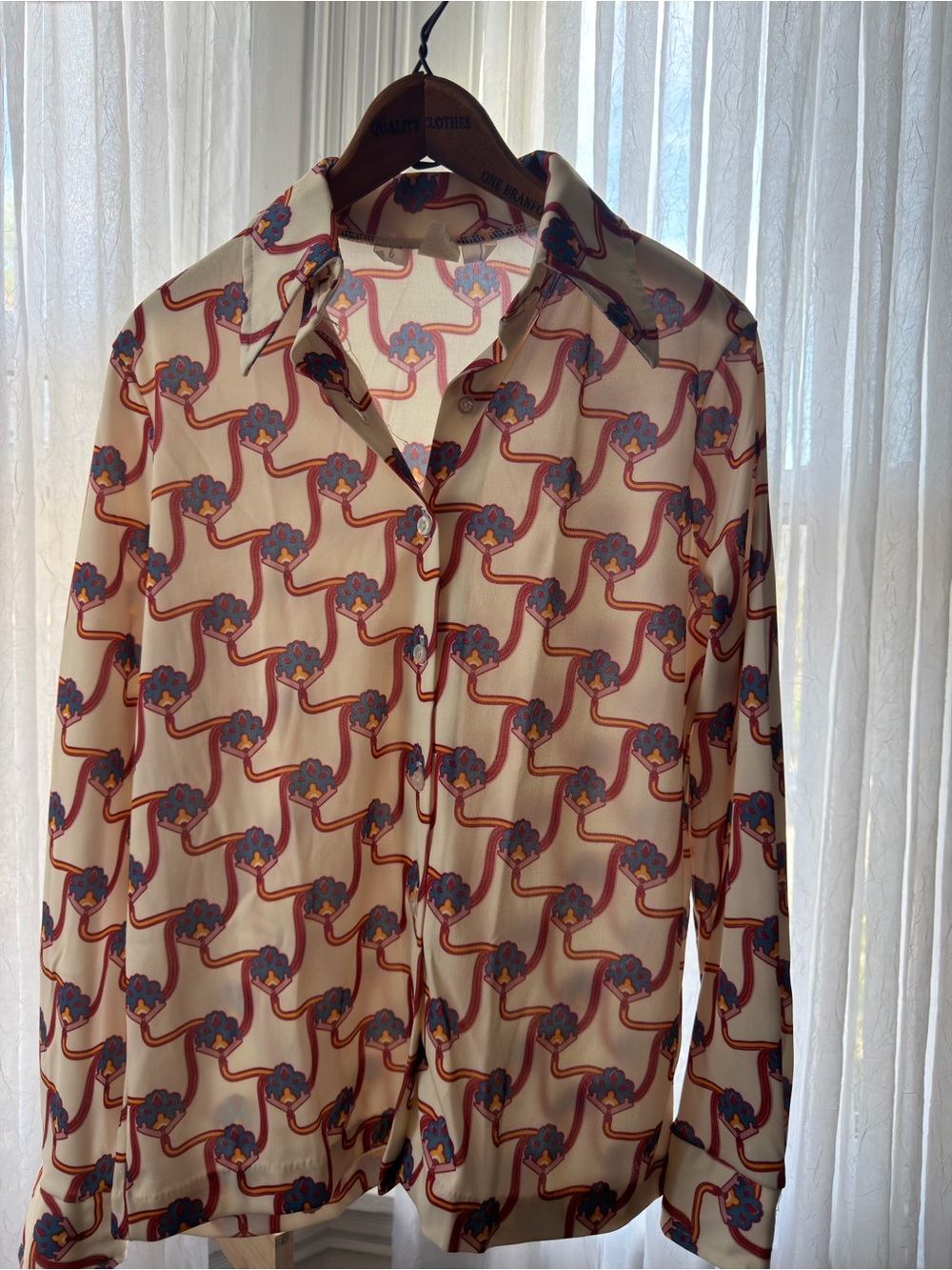 Vintage 60s woman’s bold pattern dagger collar button up shirt - Picture 5 of 10